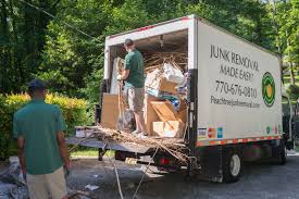 Best Commercial Junk Removal  in Montevideo, MN